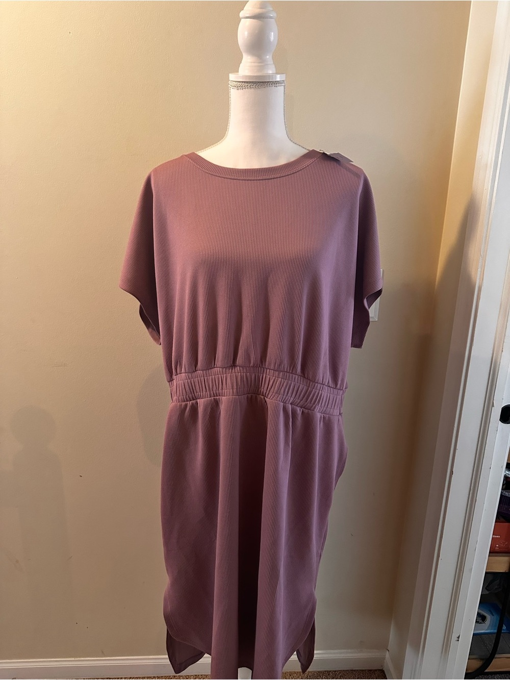 Casual Mauve Short-Sleeve Waist-Detail Dress